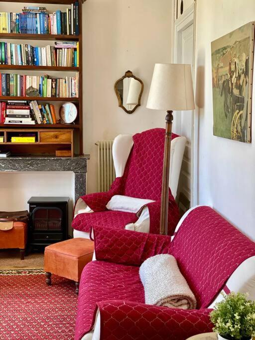 Charming Romantic Tower In Chateau Estate Ocquerre Luaran gambar